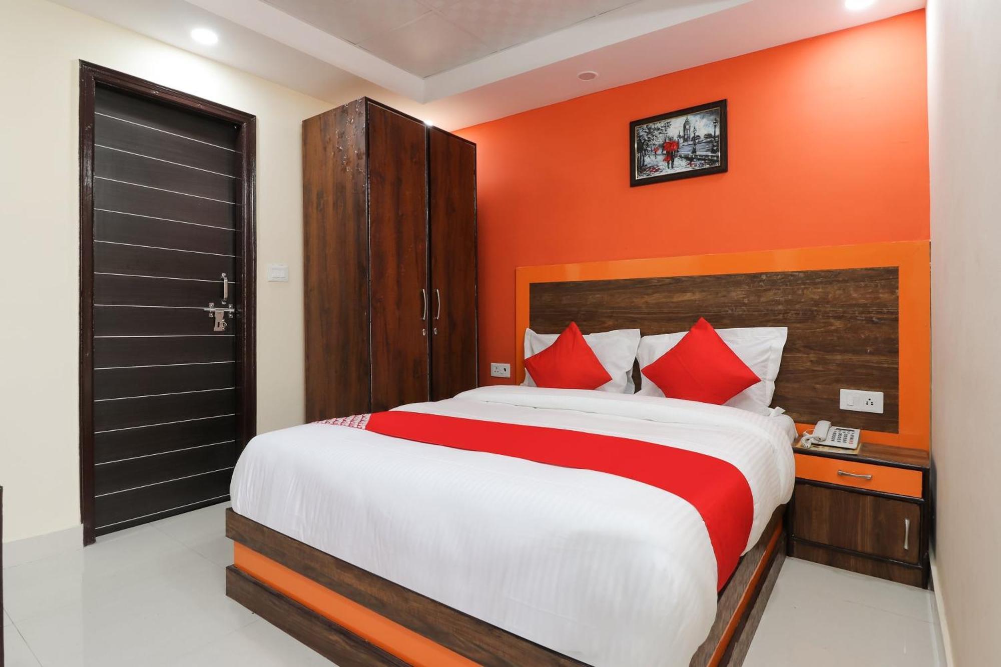 Hotel O Maharaja Gold New Delhi Buitenkant foto