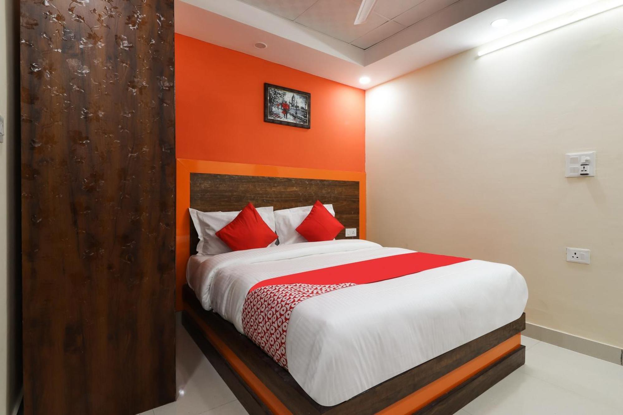 Hotel O Maharaja Gold New Delhi Buitenkant foto